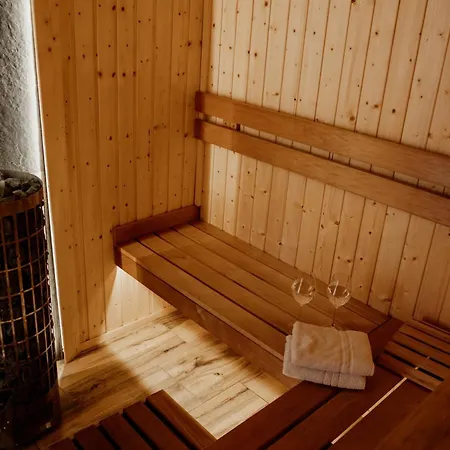Rustica 2* Bešeňová