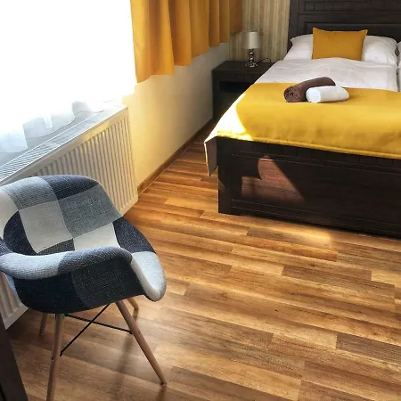 Rustica 2* Bešeňová